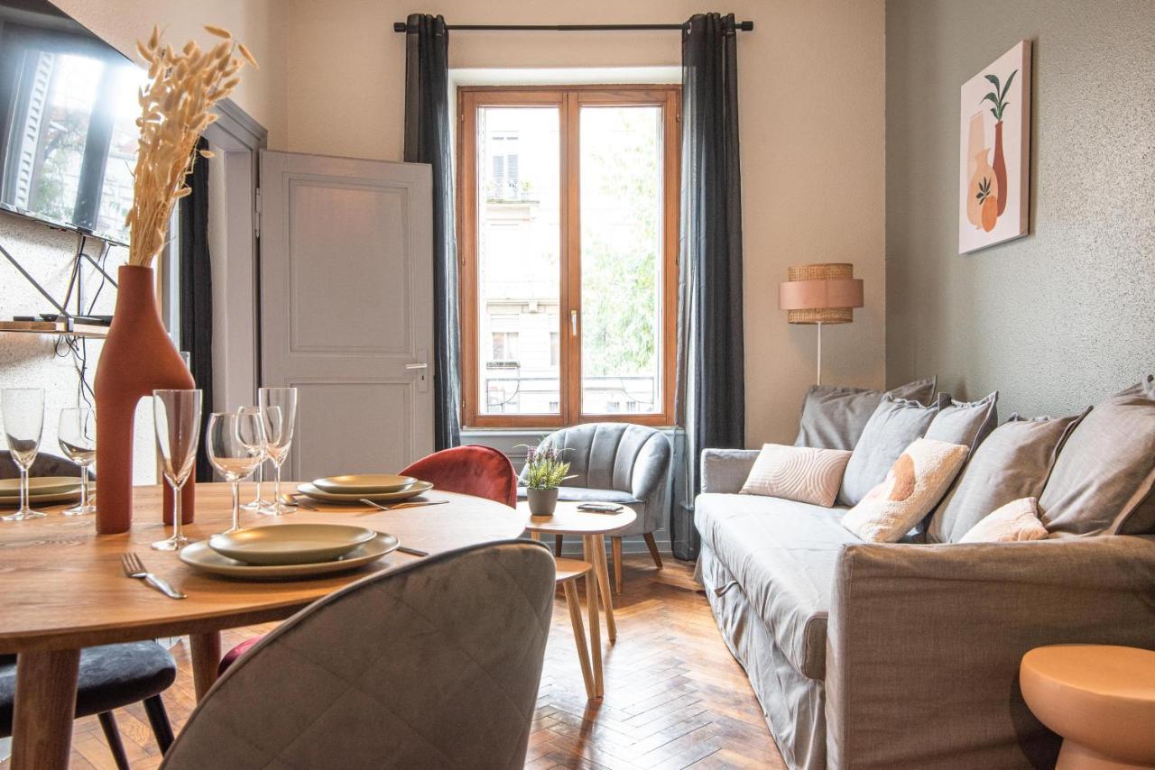 Spacieux - La Galerie - Gare Apartment